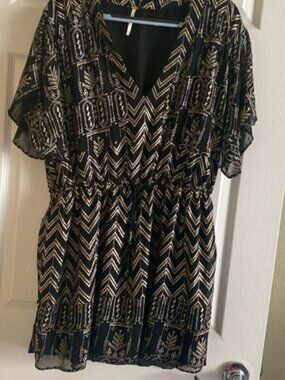 Excellent‎ Condition! Free People Too